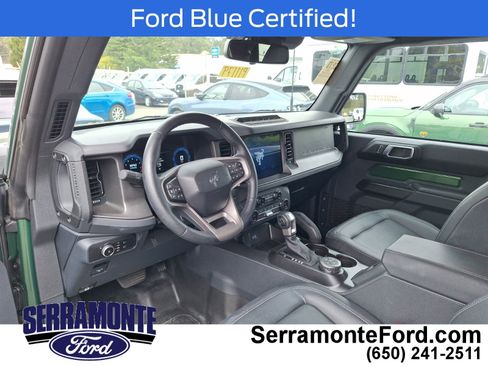 Used 2025 Ford Bronco Badlands image 7