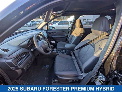 Certified 2025 Subaru Forester Premium image 7