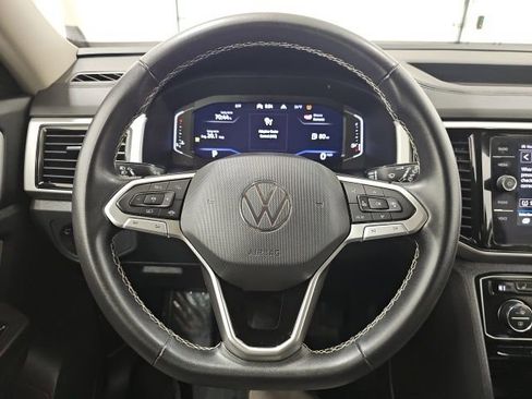Used 2022 Volkswagen Atlas SE image 18