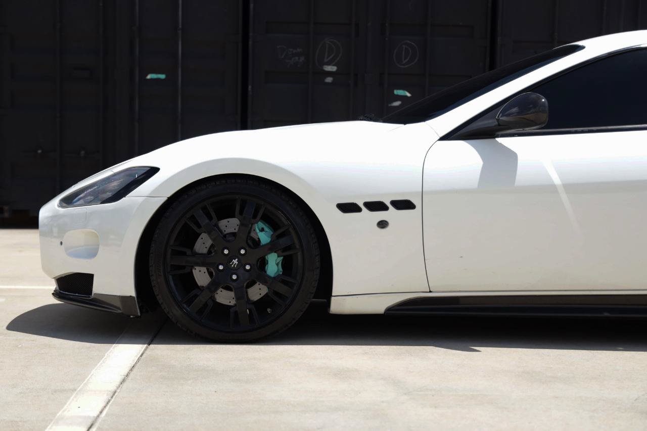 Used 2011 Maserati GranTurismo S RWD image 18