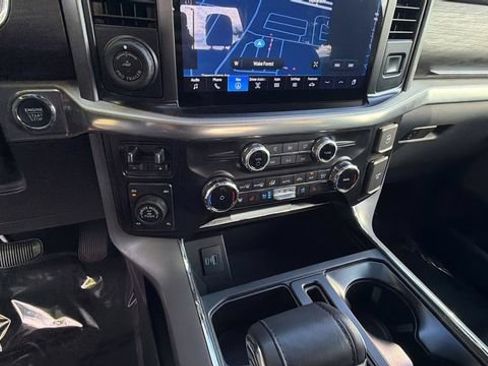 Used 2024 Ford F150 Lariat w/ Tow/Haul Package AWD/4WD image 31