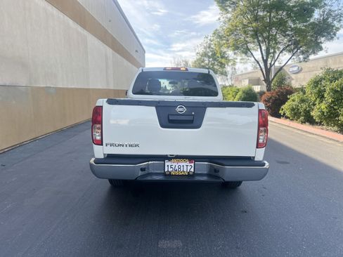 Used 2019 Nissan Frontier S image 9
