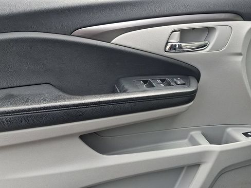 Certified 2021 Honda Pilot EX image 14
