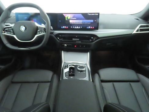 Certified 2025 BMW 230i Coupe w/ Convenience Package image 13