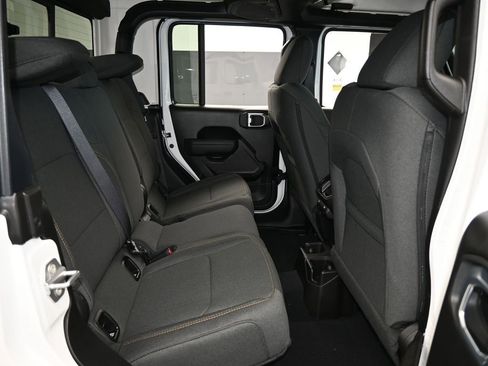 New 2026 Jeep Gladiator Willys image 35