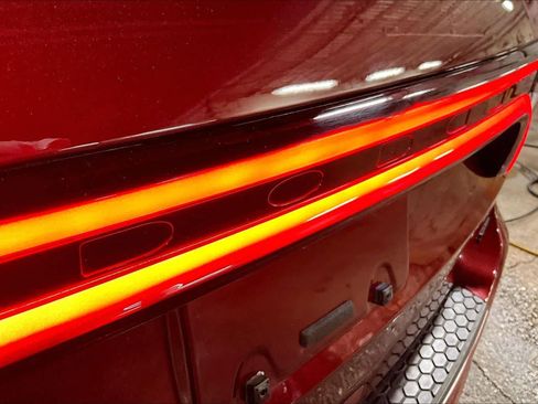 Used 2018 Dodge Durango GT image 28