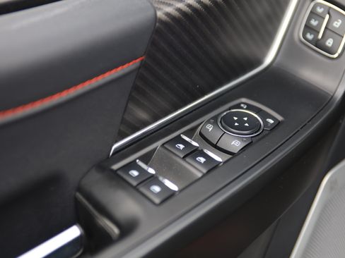 Used 2025 Ford F150 Raptor AWD/4WD image 11