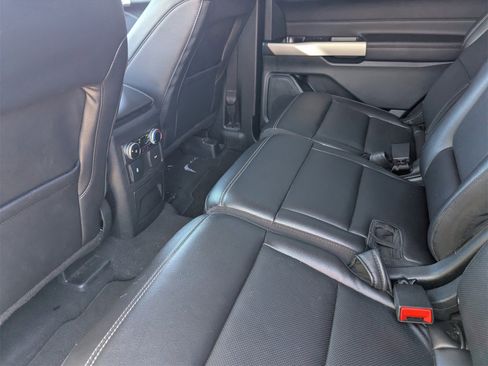 Certified 2023 Ford Explorer Limited image 15