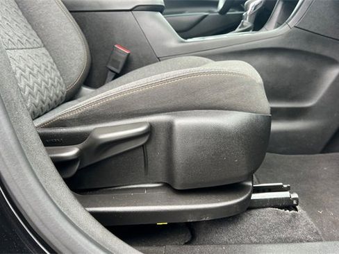 Used 2022 Chevrolet Equinox LT image 23