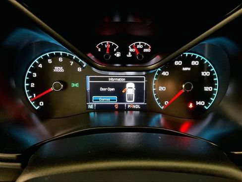 Used 2018 Chevrolet Colorado Z71 AWD/4WD image 19