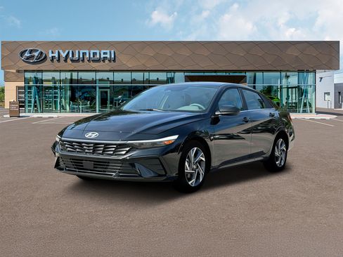 New 2025 Hyundai Elantra SEL FWD image 1