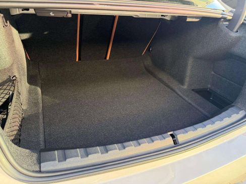 Used 2025 BMW 330i xDrive Sedan w/ M Sport Package image 30