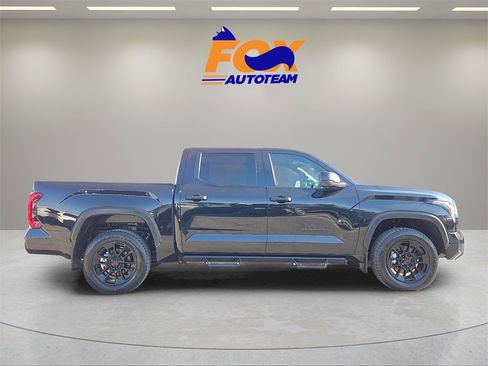 Used 2025 Toyota Tundra SR5 image 12