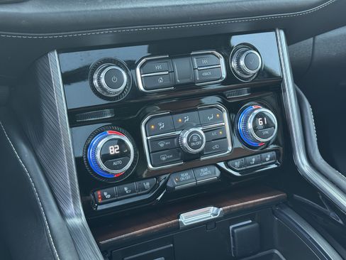 Certified 2023 GMC Yukon XL Denali Ultimate image 33