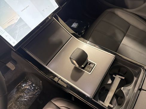 New 2026 Land Rover Range Rover Evoque S image 17