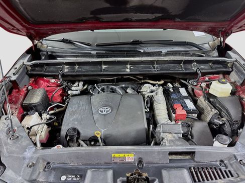 Used 2022 Toyota Highlander XLE image 34