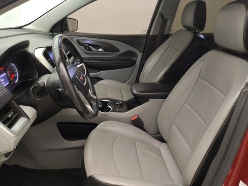 Used 2019 GMC Terrain SLT w/ LPO, 'HIT The Road' Package FWD image 17