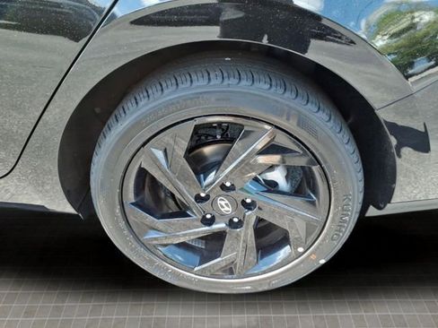 New 2026 Hyundai Elantra Sport FWD image 10