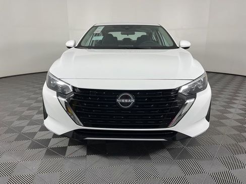 New 2025 Nissan Sentra S image 4