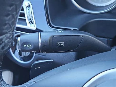 Used 2015 Mercedes-Benz E 350 Sedan image 26
