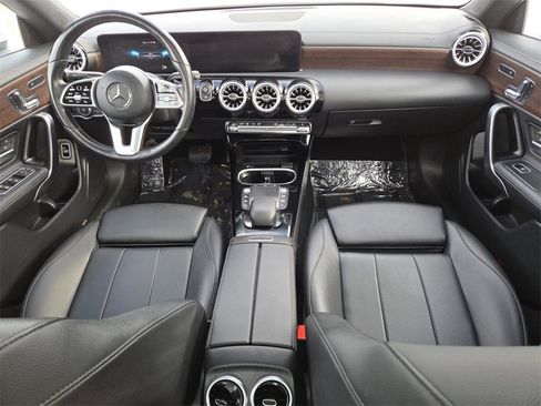 Used 2023 Mercedes-Benz CLA 250 4MATIC image 21