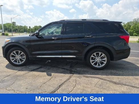 Used 2023 Ford Explorer Limited w/ Equipment Group 301A AWD/4WD image 8