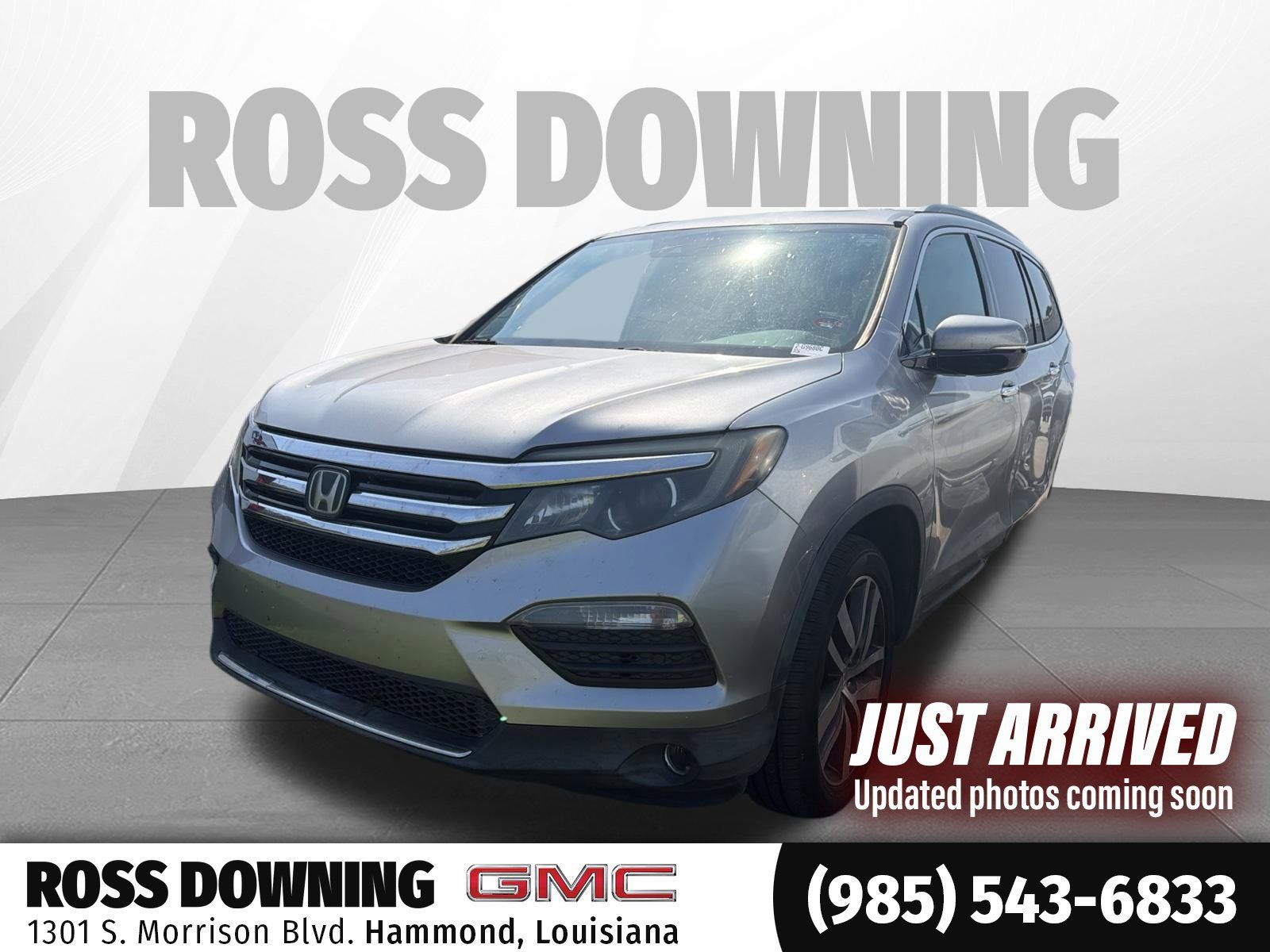 Used 2016 Honda Pilot Touring image 1