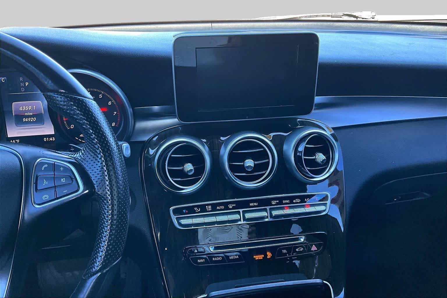 Used 2017 Mercedes-Benz GLC 300 image 6