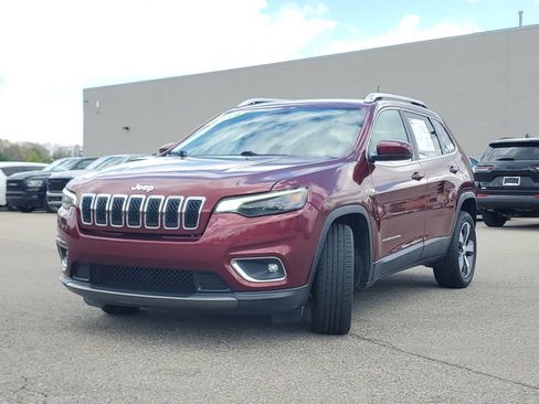 Used 2019 Jeep Cherokee Limited FWD image 4