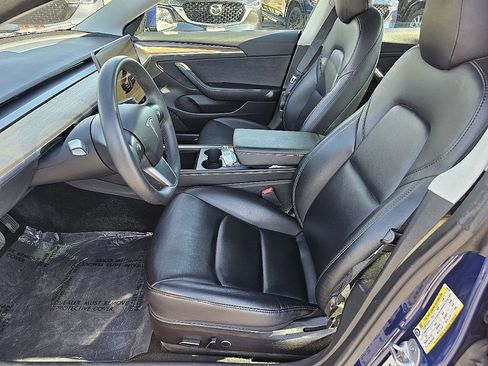Used 2023 Tesla Model 3 Standard Range image 26