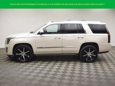 Used 2015 Cadillac Escalade Premium image 11