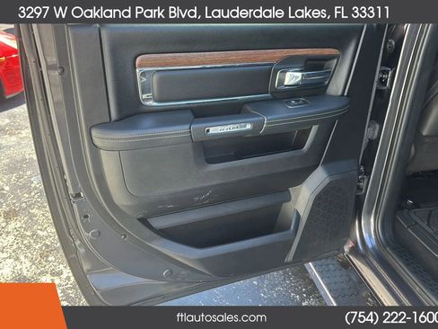 Used 2018 RAM 1500 Laramie w/ Convenience Group image 28