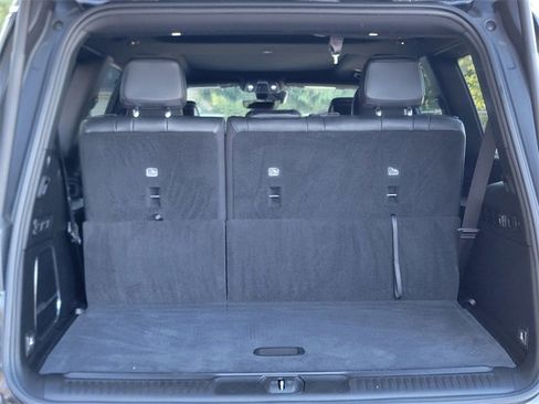 Used 2023 Jeep Wagoneer 4WD w/ Premium Group I image 23