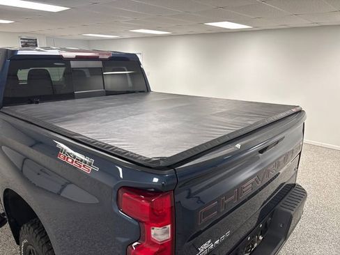 Used 2020 Chevrolet Silverado 1500 LT Trail Boss image 30