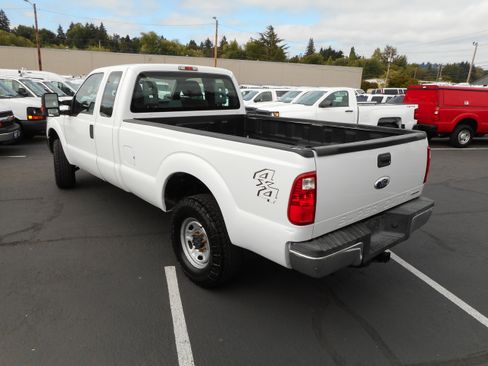 Used 2012 Ford F250 XL w/ PWR Equipment Group AWD/4WD image 9