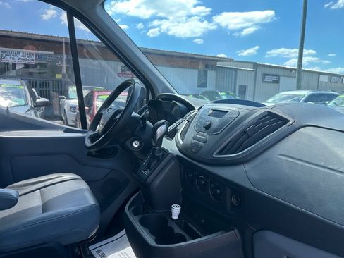 Used 2015 Ford Transit 250 148 Medium Roof RWD image 8