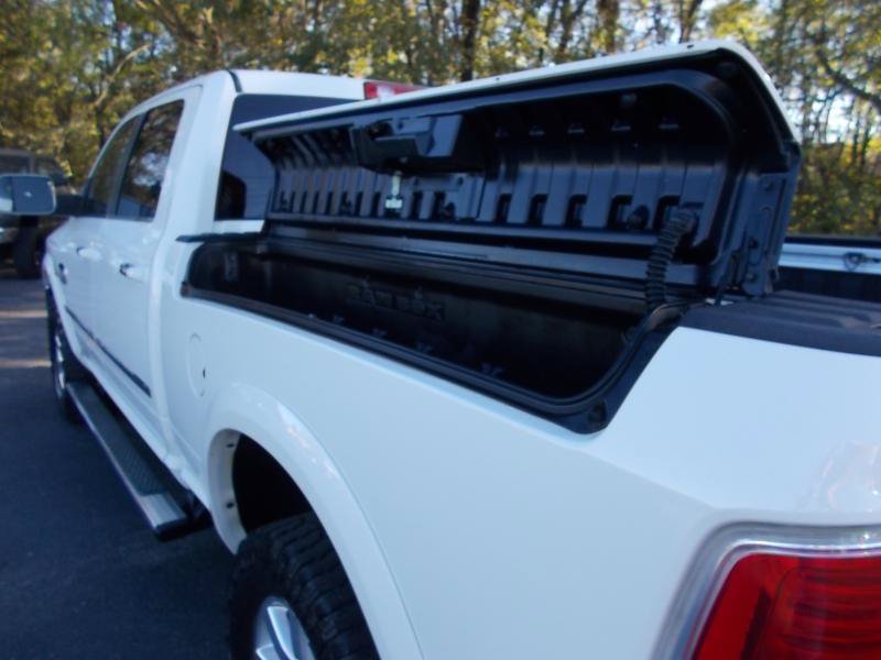 Used 2017 RAM 2500 Longhorn w/ Convenience Group AWD/4WD image 19