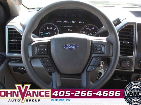 Used 2022 Ford F250 XLT w/ XLT Premium Package image 29