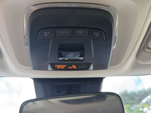 Used 2023 Toyota Corolla LE FWD image 9