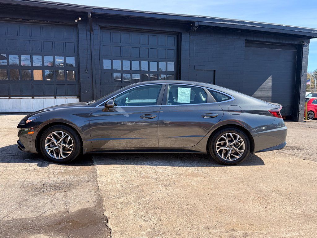 Used 2022 Hyundai Sonata SEL FWD image 10