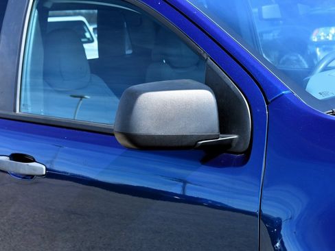 Used 2019 Chevrolet Colorado W/T image 7