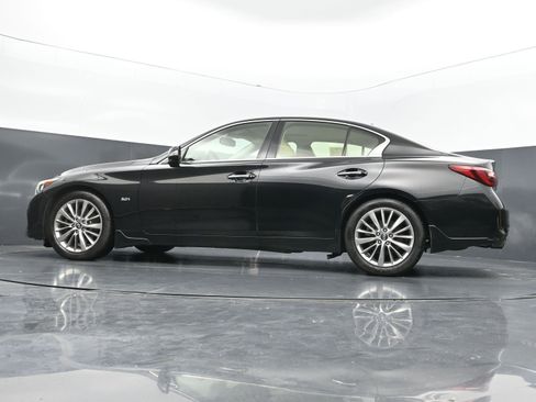 Used 2018 INFINITI Q50 Luxe w/ Sensory Package (Luxe) RWD image 37