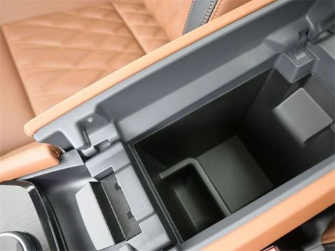 New 2026 Nissan Rogue Platinum w/ Platinum Premium Package image 9