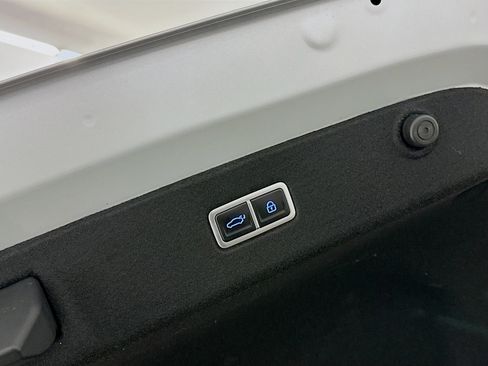 Used 2024 Hyundai Ioniq 6 SEL image 30