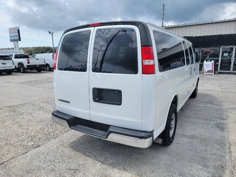 Used 2025 Chevrolet Express 3500 LT w/ LT Preferred Equipment Group RWD image 14