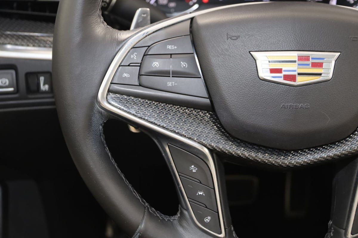 Used 2023 Cadillac XT5 Sportv w/ LPO, Floor Liner Package AWD/4WD image 36