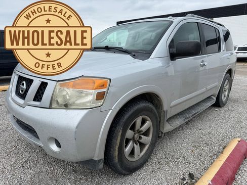 Used 2013 Nissan Armada SV image 1