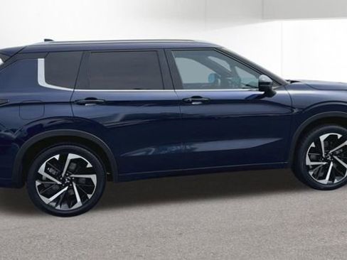 Used 2022 Mitsubishi Outlander SEL AWD/4WD image 10