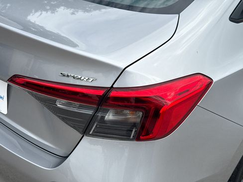 Used 2023 Honda Civic Sport image 26