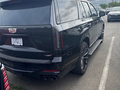Used 2026 Cadillac Escalade V AWD/4WD image 4